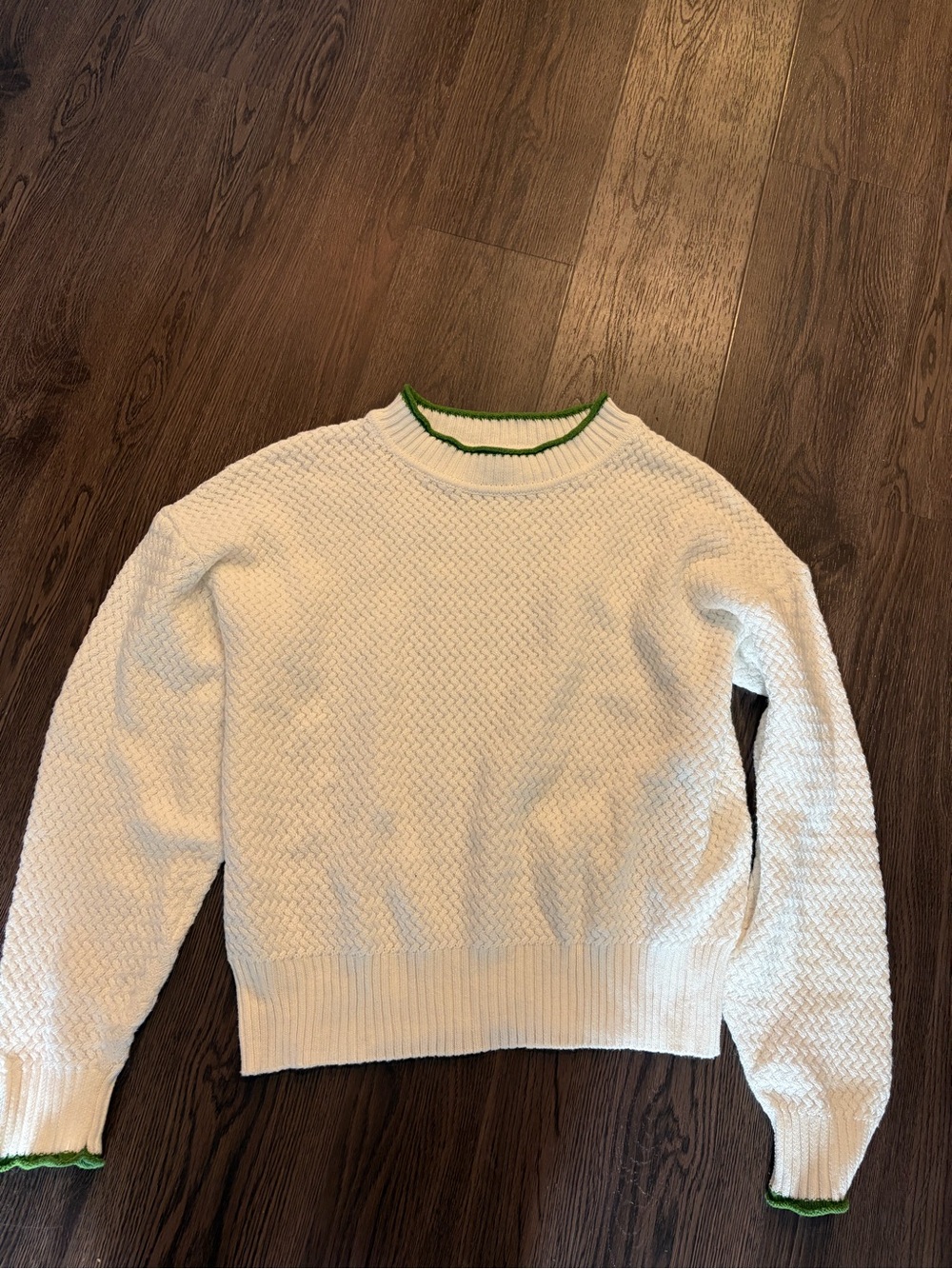 NWOT - Lucy Paris - White Sweater with Green Trim - Size Small